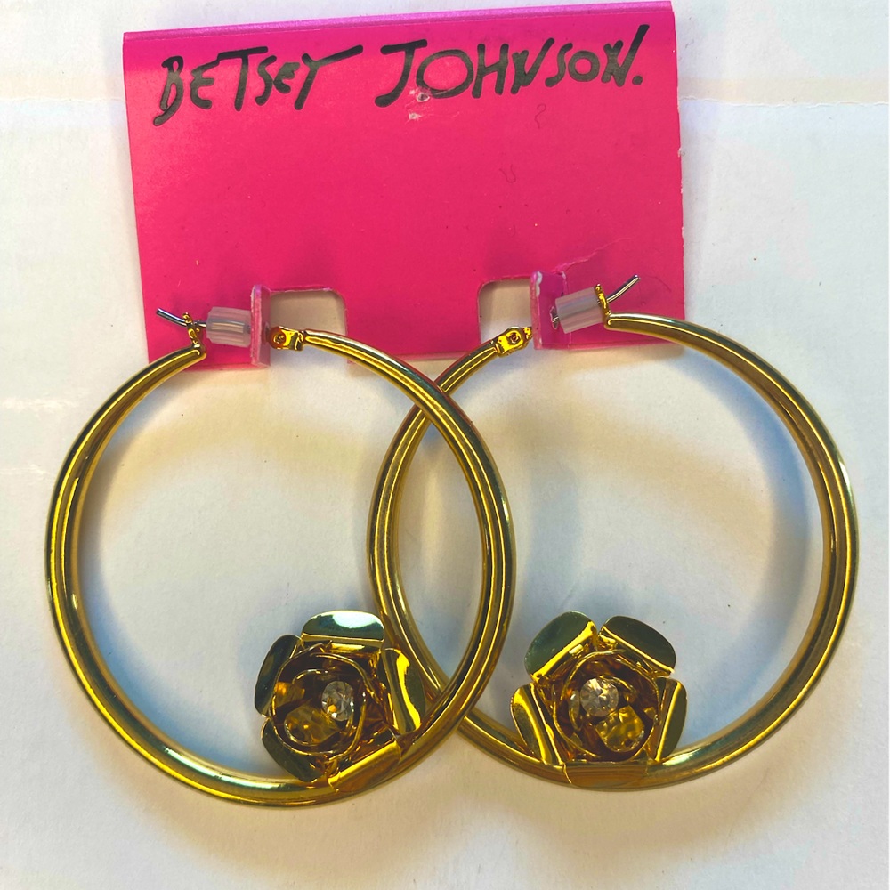Brand New Betsey Johnson Flower Earrings